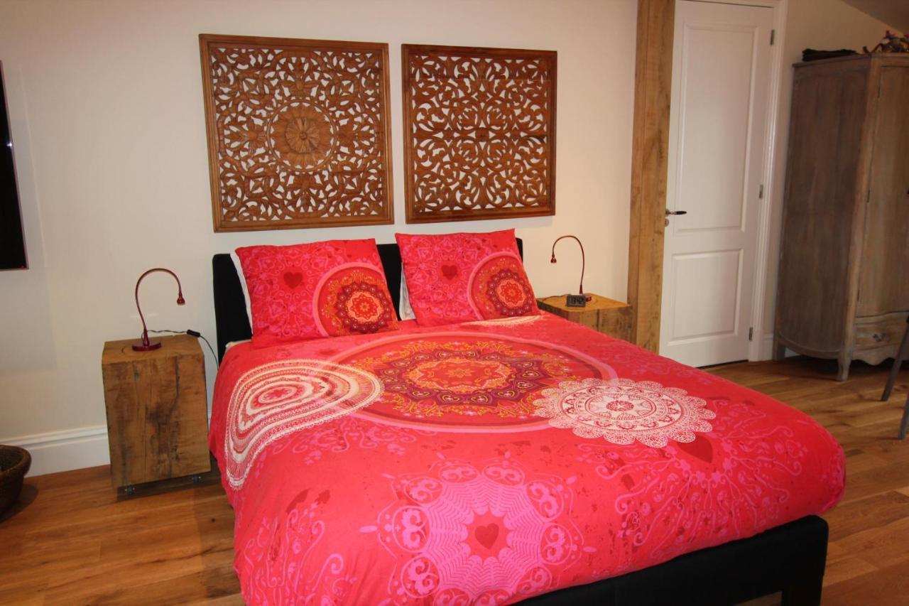 B&B Het Koetshuis Hazerswoude-Dorp ภายนอก รูปภาพ